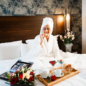 Fourteen Ain Sebaa Hotel